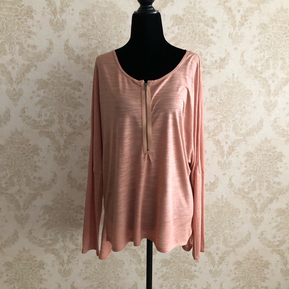 BCBGMaxazria dolman sleeves top - Picture 1 of 8